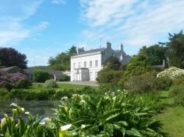 Kilmartin House - Georgian House on Private Estate and Farm, hotel v destinaci Na Clocha Liatha