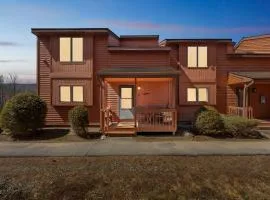 Hullabaloo 23E - Upgrade End Unit with Mountain Views