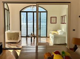 The Window on Lake Como – hotel w mieście Bellano