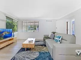 KozyGuru | Carlingford | 3 Beds + Free Parking