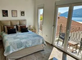 Casa M- Studio Seaview #5 - Brand New