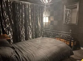 Asmodeus Studio - Kinky adult only stay