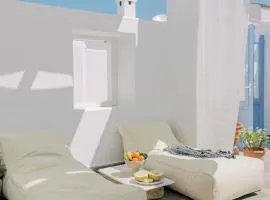 Aegean Nest