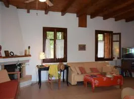 Premium Rethymno Villa 3 Bedrooms Villa Hinaki Private Garden Private Outdoor Pool Bbq Outdoor Sitting And Dining Area Prines