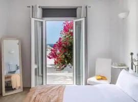 Spectacular Kalafatis Villa 8 Bedrooms Villa Vibhu Private Jacuzzis & Infinity Pool
