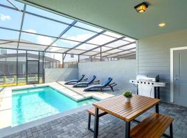 Brand New Charming Home 9 Miles To Disney, Hotel in Orlando