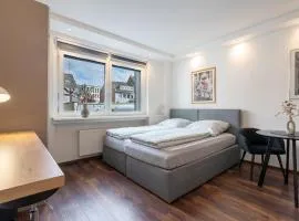 HoliDeis Cologne City Club-Apartment