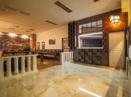 City Inn Hotel