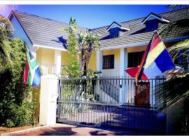 Golf and Garden Guesthouse, location près de la plage à Somerset West