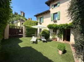 Sottocastello Apartments