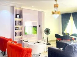 luxury 2 bedroom apt in Lekki
