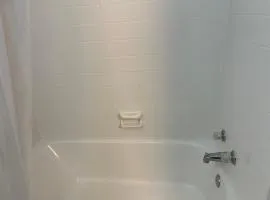 Queen Elizabeth Motel