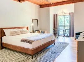 Mountain Inn Studio 96 with Wintergreen Advantage