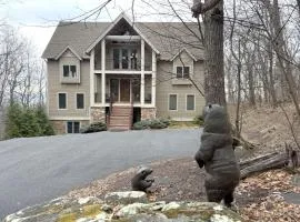 Mountaintop Lodge with Wintergreen Advantage