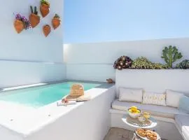La Perla del Pueblo - 4-Bed Retreat - Pool & Sea Views
