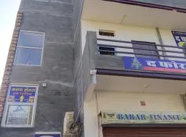 Akshay Hotel