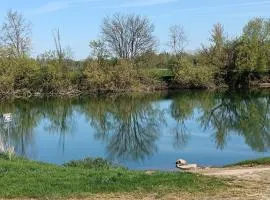 Maison au bord de l'eau