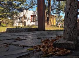 Sayacuna Huasi Caba&ntilde;as, chalet de monta&ntilde;a en Taf&iacute; del Valle