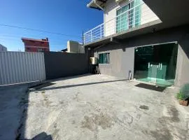 Casa de férias perto da praia em Meia Praia, Navegantes-SC