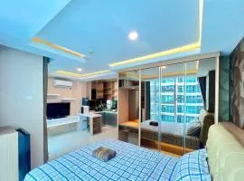 apartemen brooklyn alsut Studio bergaya modern,pusatkota,cozy,pool,gym,wifi
