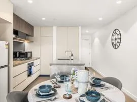 Modern 1BR Apartment in the Heart of Brisbane City