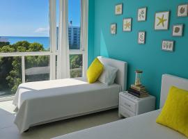 Sunny Loft at PH Ibiza Vistas al Mar y Diseño Moderno, hotel din Playa Coronado