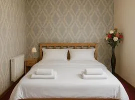 Lovely family, Spacious room, City Center apartmen