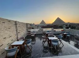 Solar Boat Pyramids View Hotel