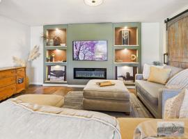 Beautiful Country Apartment, AC, Pickleball, Billiards, Playground, Gardens, hotel v destinaci Philomath