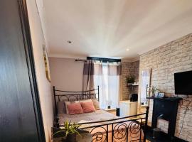 Double Room - Folkestone Harbour, hotell i Kent