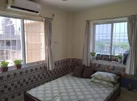 Walk to iskcon mayapur cozy flat with ganga view