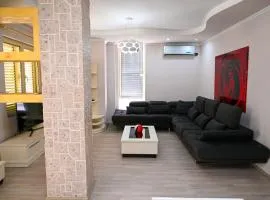 Dream House Apartment