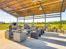 Outdoor Entertainment Area Fountain Family Home!