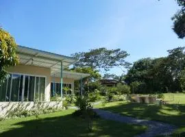 Casitas Vista Verde