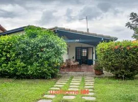 Casa em Cabo Frio com acesso direto à praia