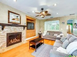 5 Mi to Dtwn Modesto Family Home with Patio!