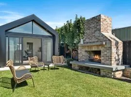 Mi Casa Su Casa - Brand New Home In Moss Vale