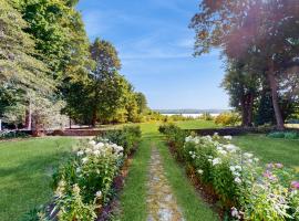 The Rice Andrews House circa 1762, hotel a Wiscasset