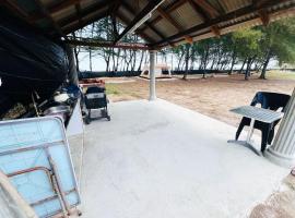 Mek Kiting Chalet Campsite, hotel v destinaci Gua Sai