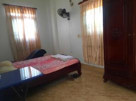 Nhà nghỉ Ngọc Oanh, bed and breakfast v destinaci Kon Rung (1)