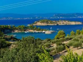 KOUNOUPISEA Holidays house ΜΕ ΥΠΕΡΟΧΗ ΘΕΑ ΣΤΟ ΠΟΡΤΟ ΧΕΛΙ