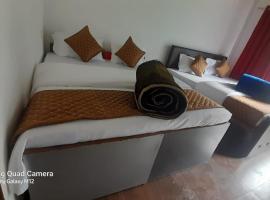 Himalayan tourist cottage, hotel a Sonprayag