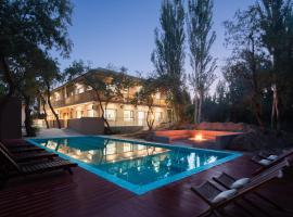 Dunhuang County Posthouse, hotel in Dunhuang