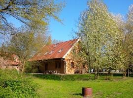 Ferienhof Idyll am kleinen Fließ, glamping site in Burg