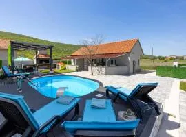 Stunning Home In Kricke