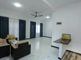 Hiru Holiday Home