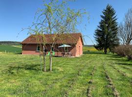 Maison plain-pied Calme et Nature โรงแรมในCuvier