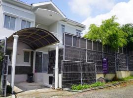 Diyar Villas Puncak K3/9, 3-Sterne-Hotel in Puncak