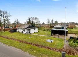 2 Bedroom Beautiful Home In Tarm