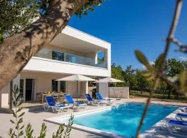 Villa Deep Green